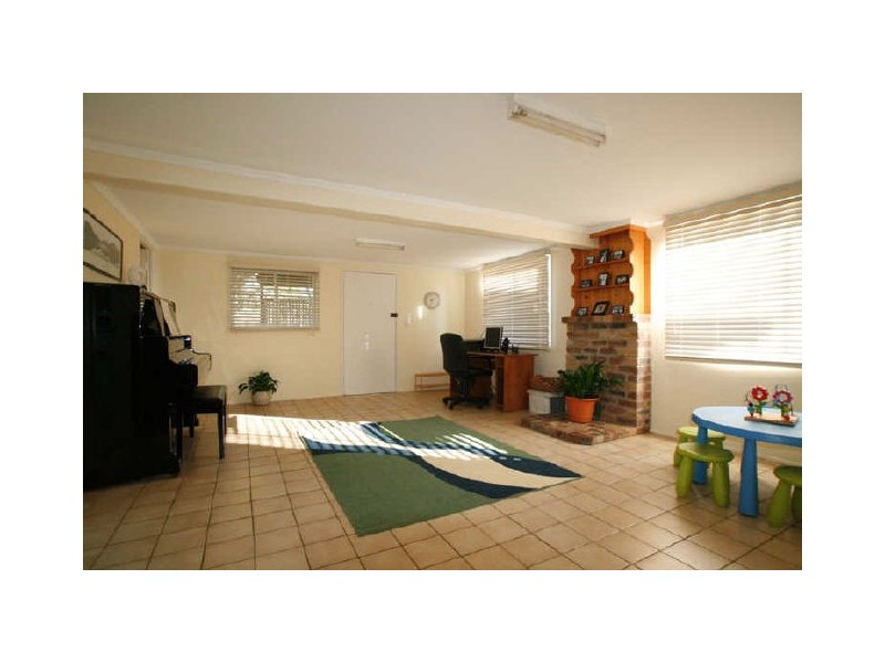 Kallangur QLD 4503