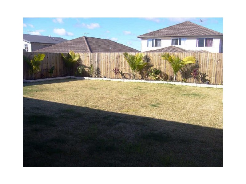 North Lakes QLD 4509