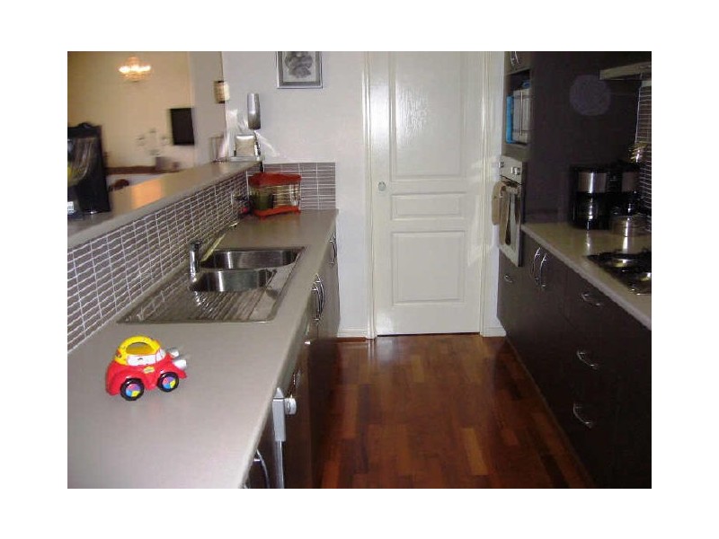 North Lakes QLD 4509