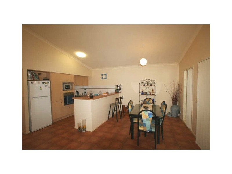 North Lakes QLD 4509