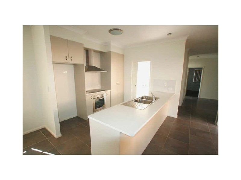 North Lakes QLD 4509