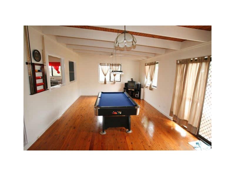 Kallangur QLD 4503