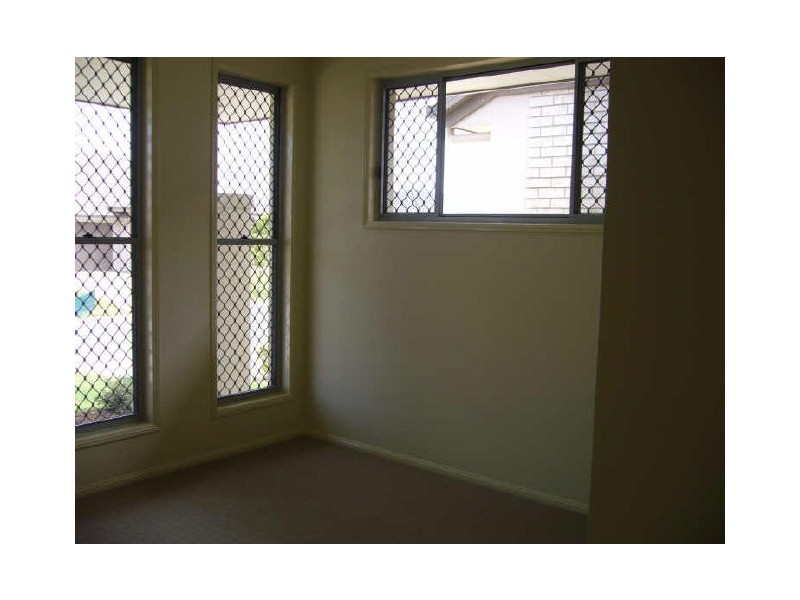 North Lakes QLD 4509