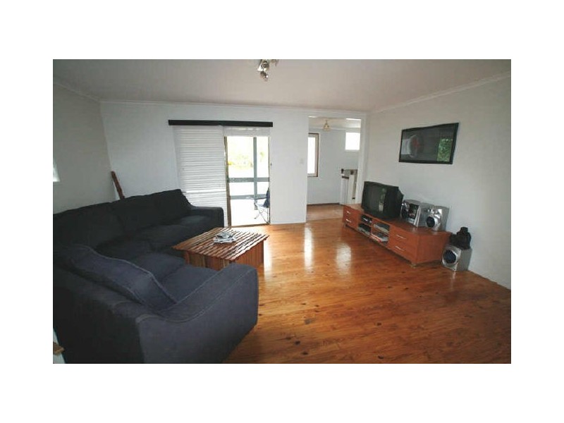 4 Glenmore Street, Kallangur QLD 4503