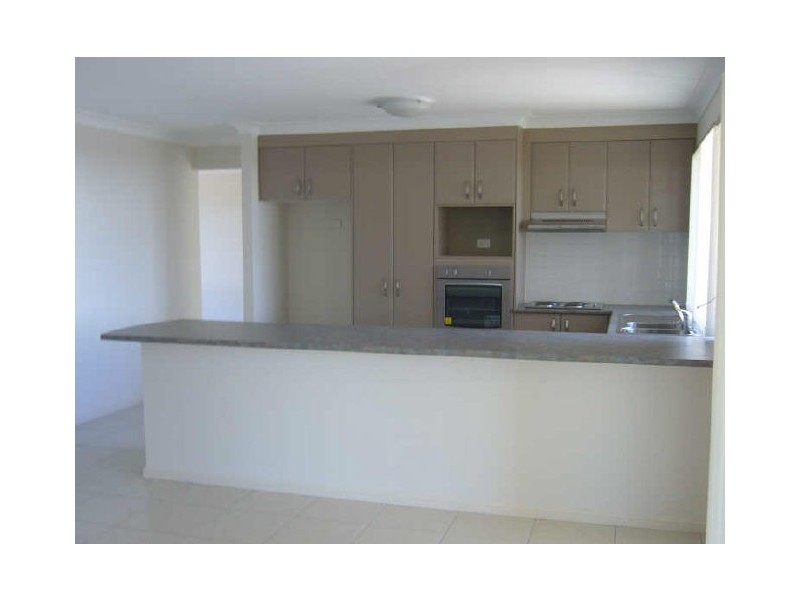 North Lakes QLD 4509