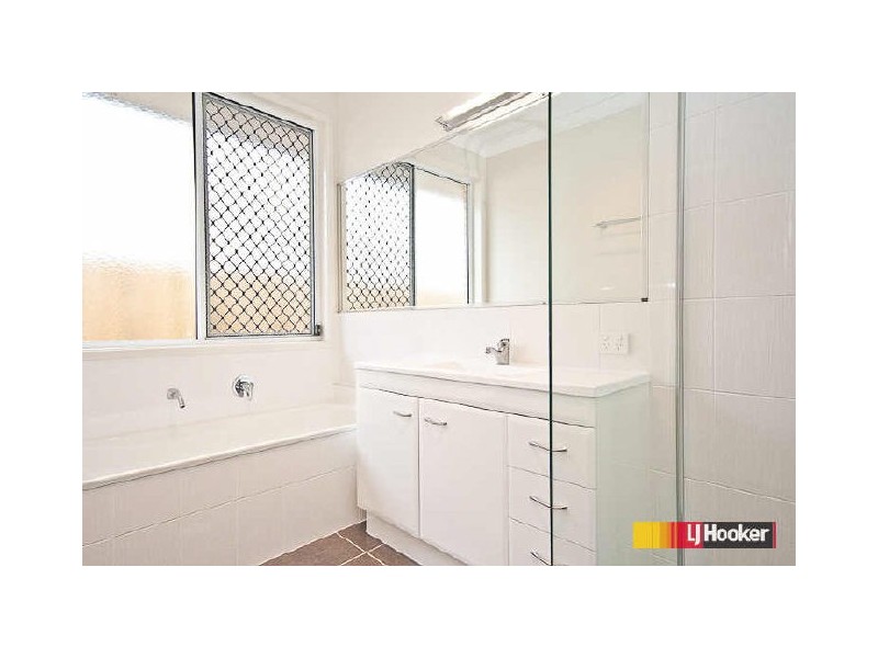 North Lakes QLD 4509