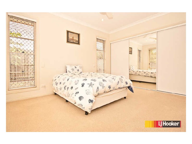 24 Alexandra Avenue, North Lakes QLD 4509