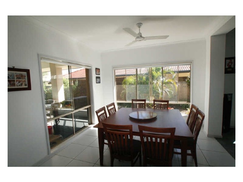 North Lakes QLD 4509