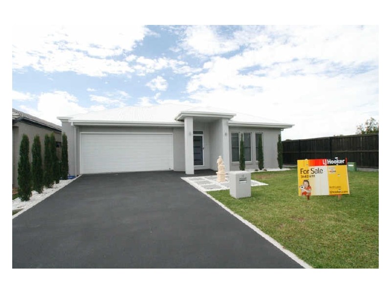 11 Ringtail Street, North Lakes QLD 4509