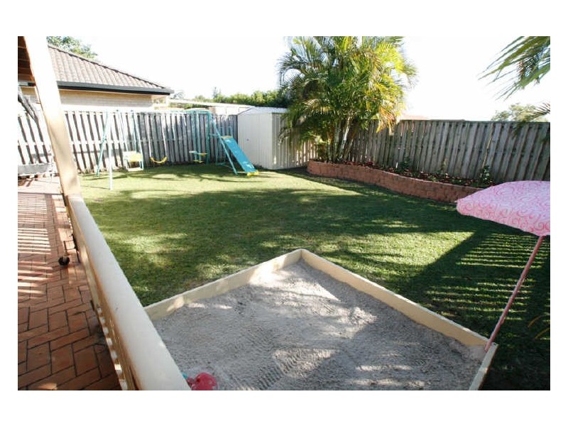 5 Grampion Cct, North Lakes QLD 4509