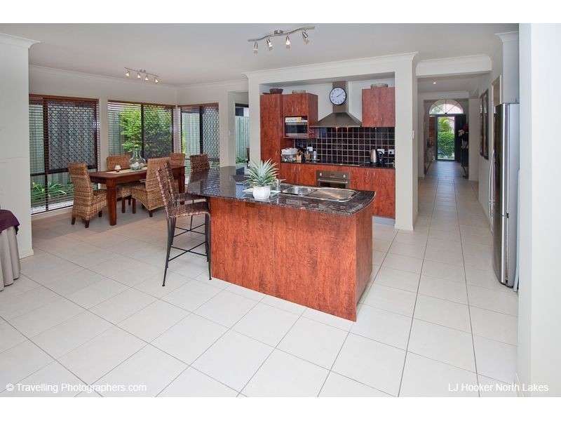 North Lakes QLD 4509