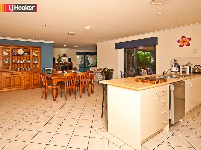 10 Paluma Court, North Lakes QLD 4509