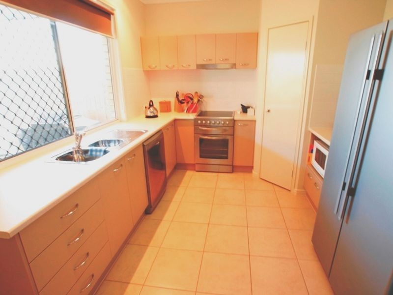 North Lakes QLD 4509