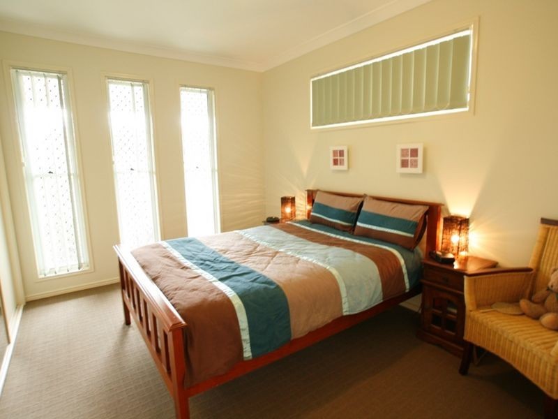 North Lakes QLD 4509