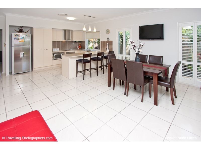 North Lakes QLD 4509