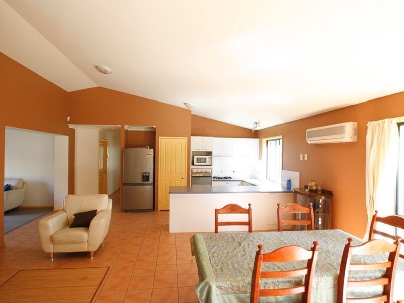 North Lakes QLD 4509