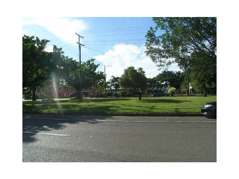 103 Lannercost st, Ingham QLD 4850