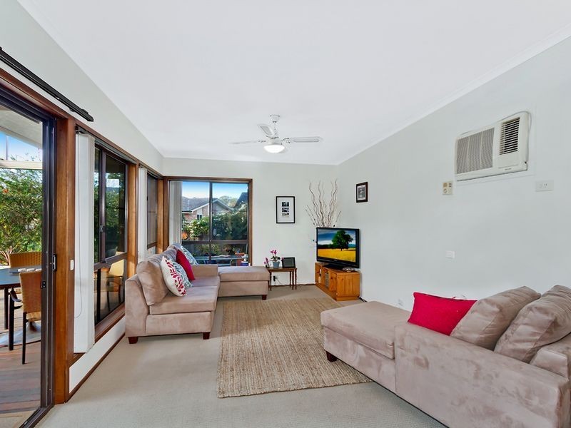 23 Sierra Avenue, Bateau Bay NSW 2261