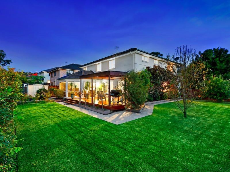 2 Bataan Circuit, Bateau Bay NSW 2261