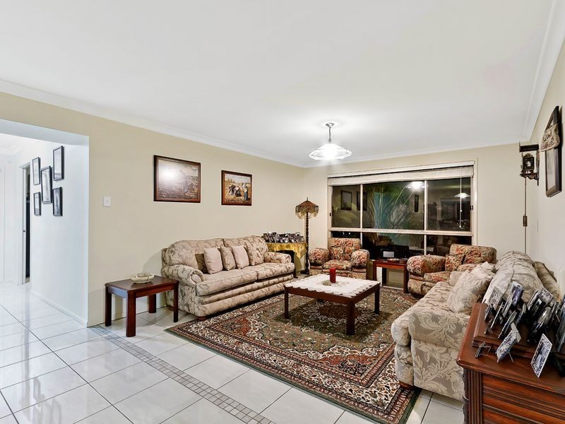 9 Churchill Street, Bateau Bay NSW 2261