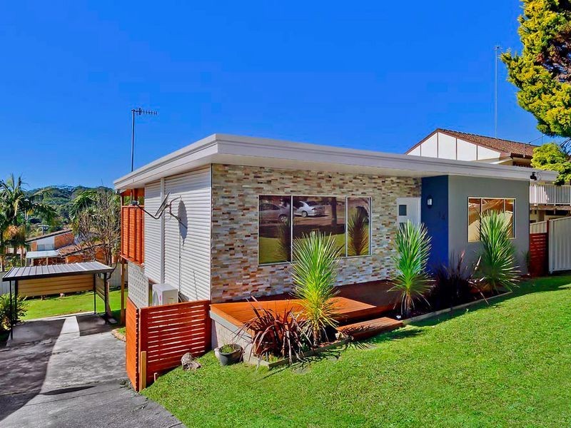 14 Vista Parade, Bateau Bay NSW 2261