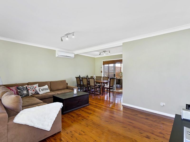 14 Vista Parade, Bateau Bay NSW 2261