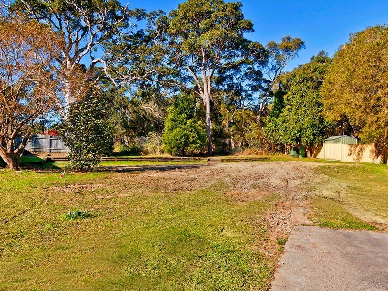 6 Belshaw Place, Bateau Bay NSW 2261
