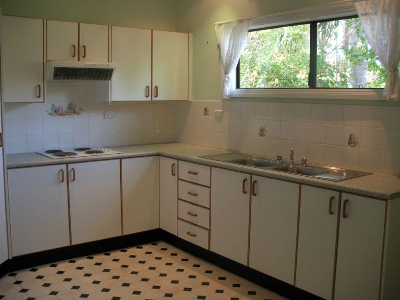 37 Lakeside Parade, The Entrance NSW 2261