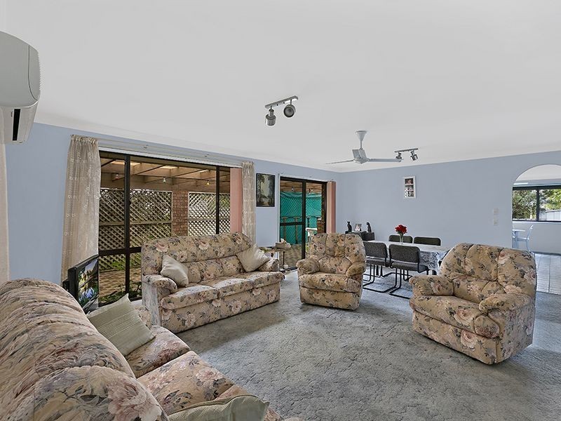 55 Sierra Avenue, Bateau Bay NSW 2261