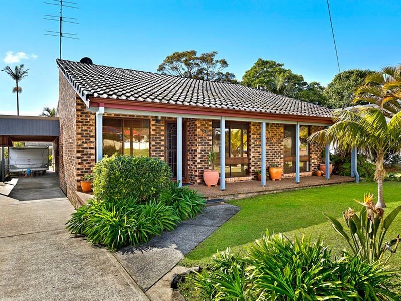 26 Ventura Avenue, Bateau Bay NSW 2261