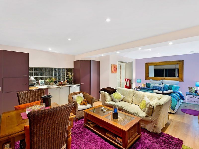 51 Barry Street, Bateau Bay NSW 2261