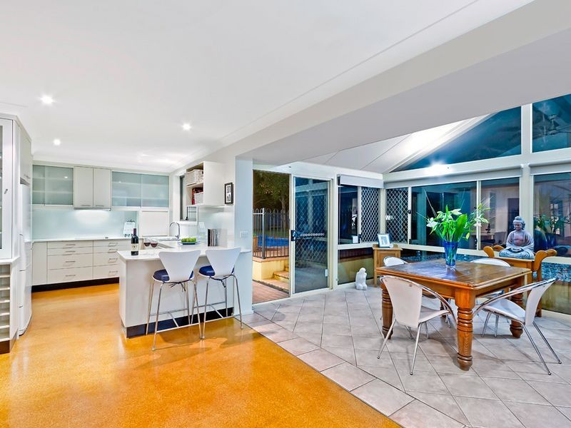 7 Compass Close, Bateau Bay NSW 2261