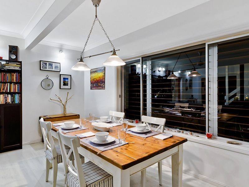 13 Toongara Avenue, Bateau Bay NSW 2261