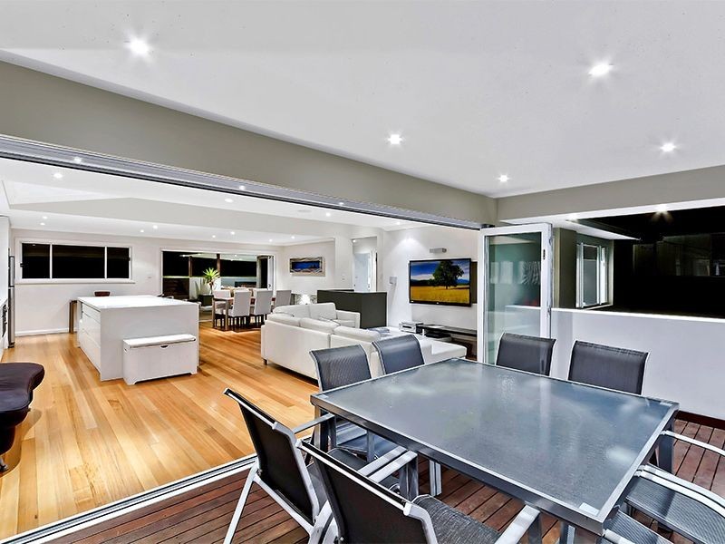 13 Bluewave Crescent, Forresters Beach NSW 2260