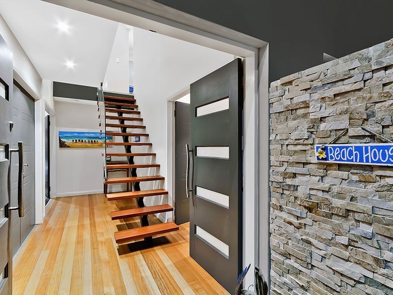 13 Bluewave Crescent, Forresters Beach NSW 2260