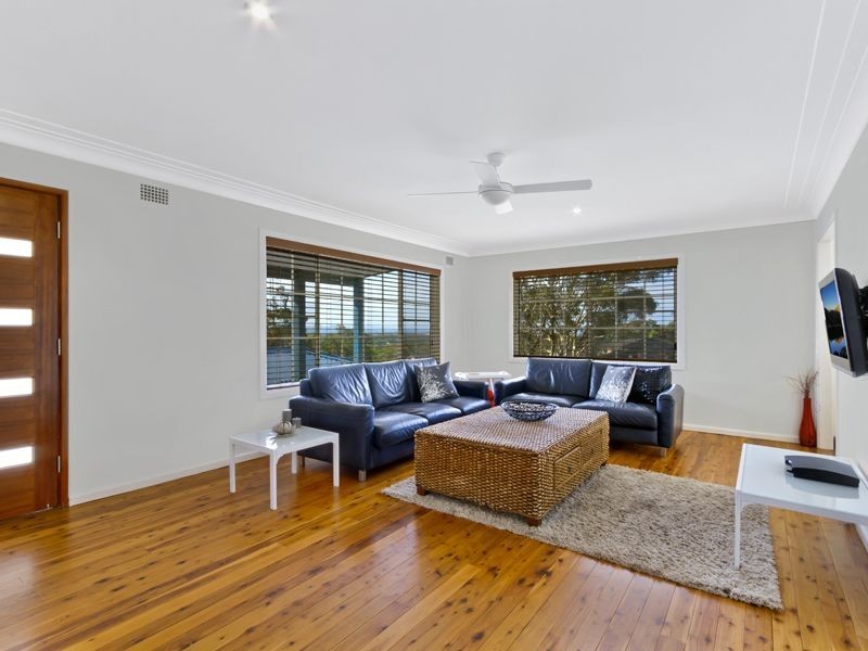 33 Barry Street, Bateau Bay NSW 2261