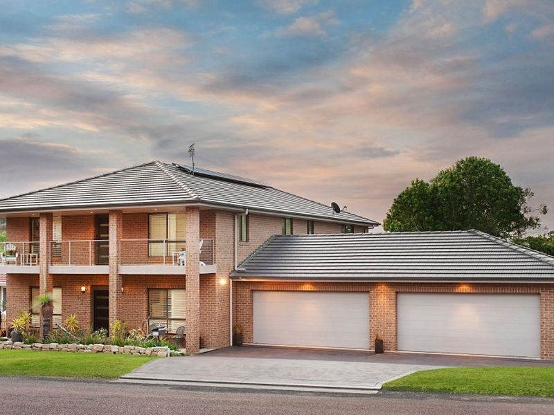 14 Wandella Avenue, Bateau Bay NSW 2261