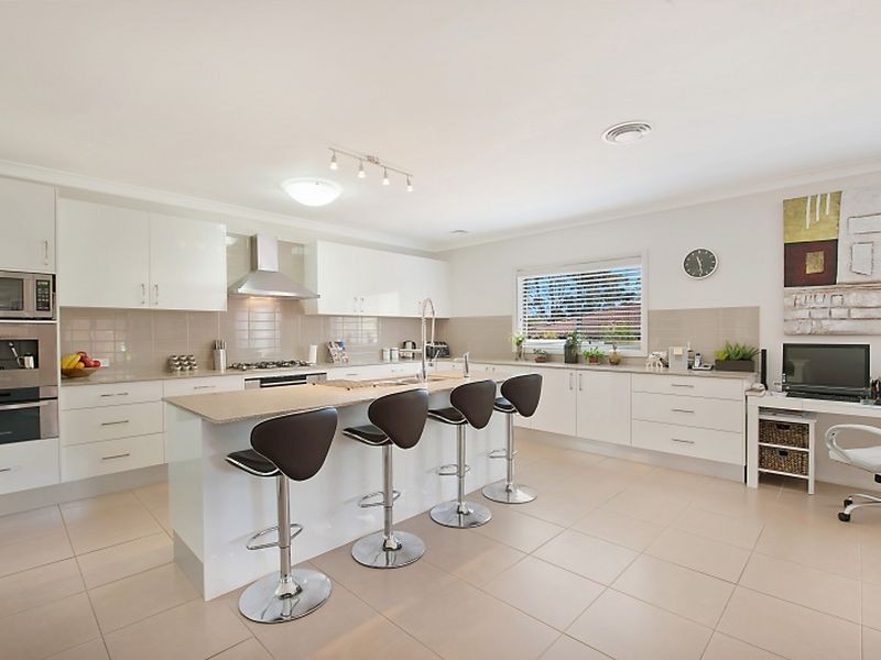 14 Wandella Avenue, Bateau Bay NSW 2261