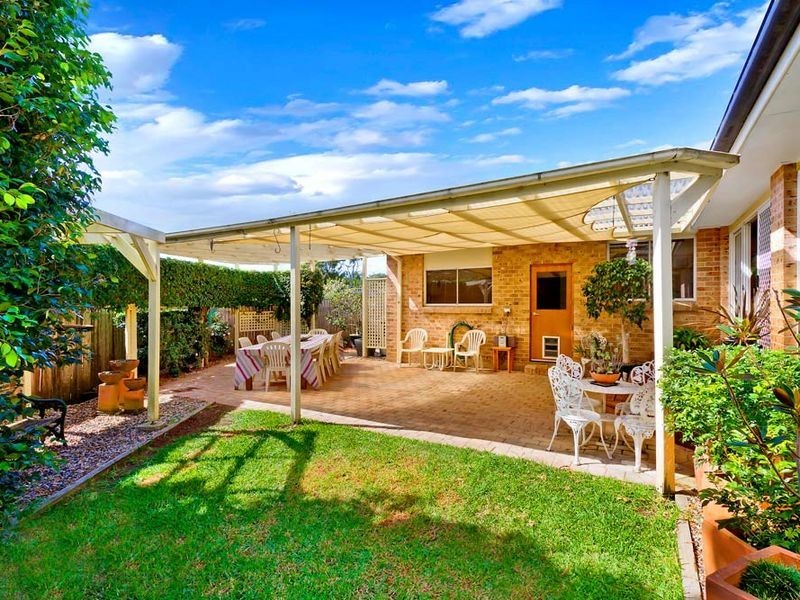 18 Barramundi Place, Bateau Bay NSW 2261