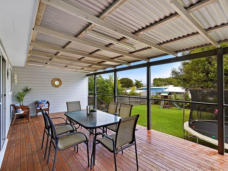 23 Lord Street, Shelly Beach NSW 2261
