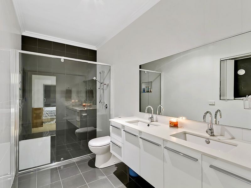 63 Thames Drive, Erina NSW 2250