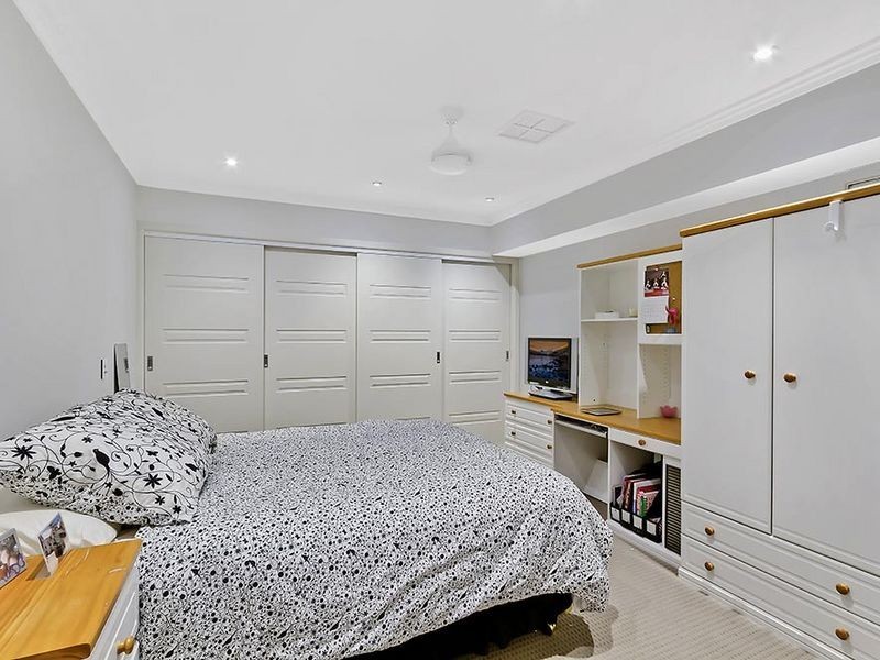 63 Thames Drive, Erina NSW 2250