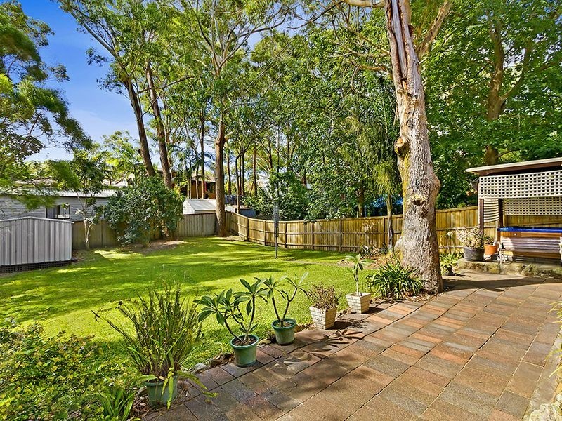 22 Shakespeare Avenue, Bateau Bay NSW 2261