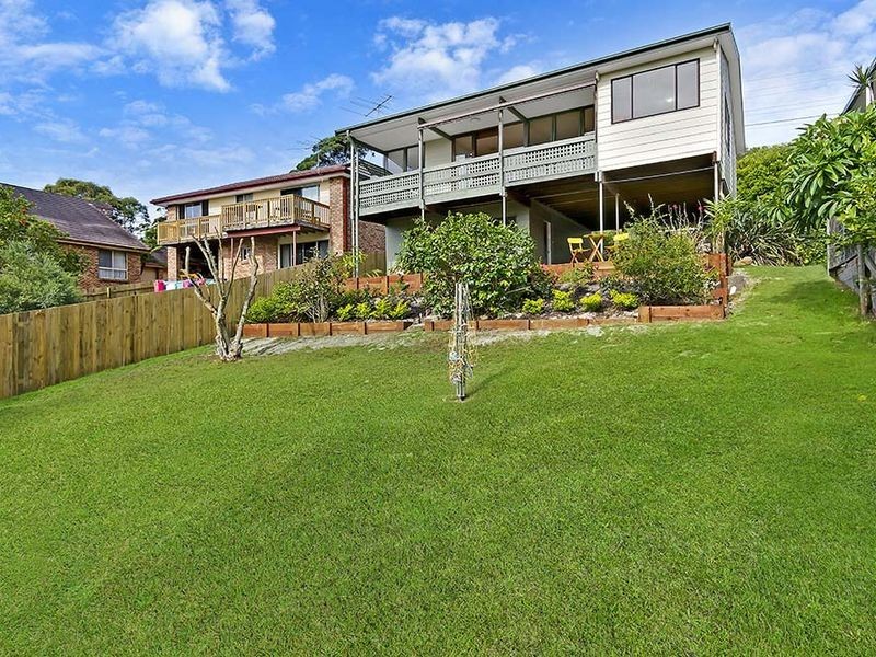 27 Masefield Avenue, Bateau Bay NSW 2261