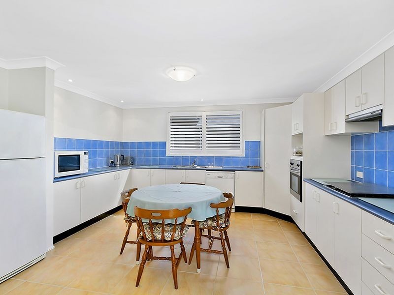 78 Lakin Street, Bateau Bay NSW 2261