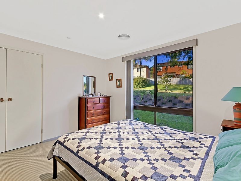 20 Debra Anne Drive, Bateau Bay NSW 2261