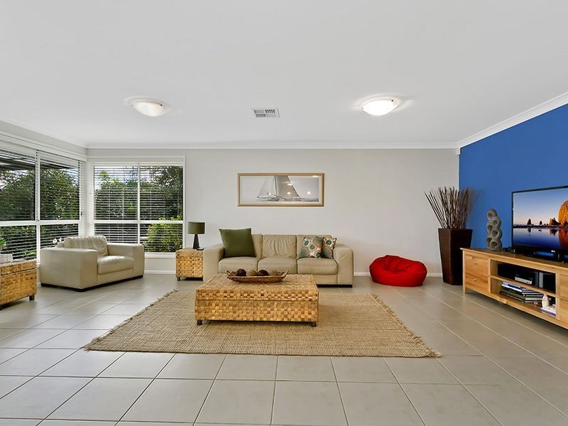 1 Passage Road, Bateau Bay NSW 2261
