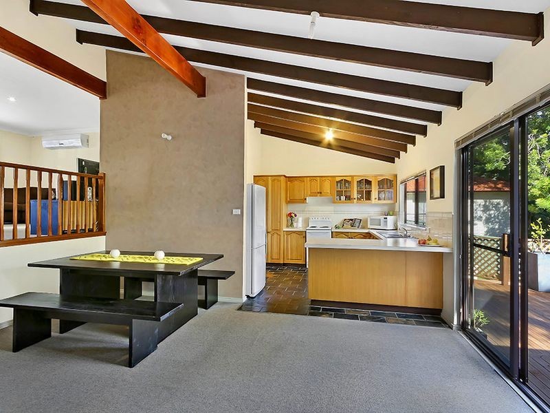 1 Wordsworth Avenue, Bateau Bay NSW 2261