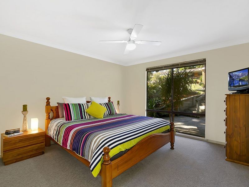 1 Wordsworth Avenue, Bateau Bay NSW 2261