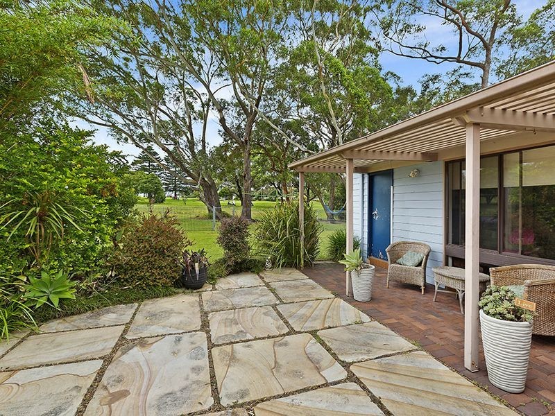 130 Grandview Street, Shelly Beach NSW 2261